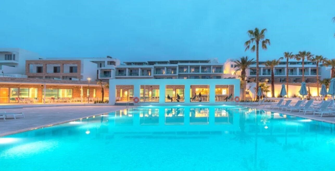 Blue Lagoon Ocean 4* суреті